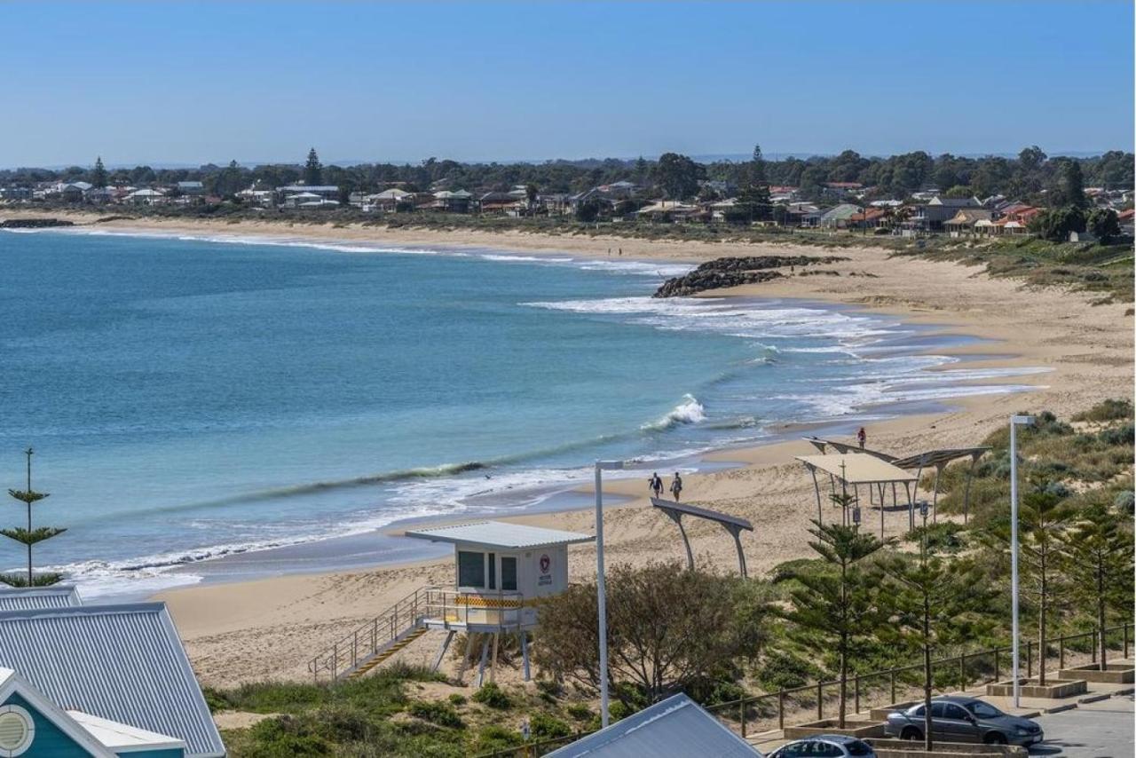 A 406 Fantastic Ocean Beach And Marina View Apt - Mandurah Exterior photo